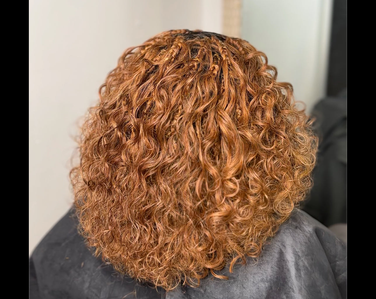 Viral Curly Bob – Premium Deep Wave Hair